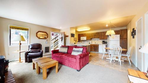 Hidden Valley Homestead