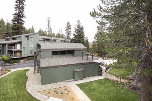 Apartamento St Anton Courtyard View 2-bedroom Condos With Two Oversized Jacuzzi Spas