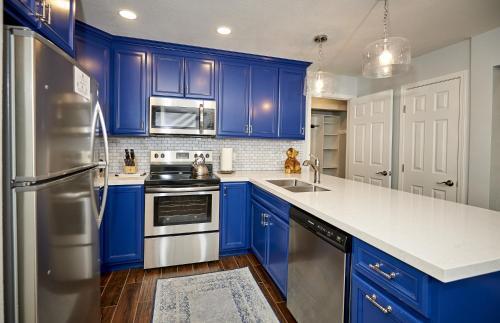 Apartamento St Anton Courtyard View 2-bedroom Condos With Two Oversized Jacuzzi Spas