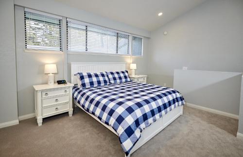 Apartamento St Anton Courtyard View 2-bedroom Condos With Two Oversized Jacuzzi Spas