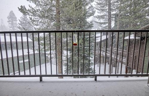 Apartamento St Anton Courtyard View 2-bedroom Condos With Two Oversized Jacuzzi Spas