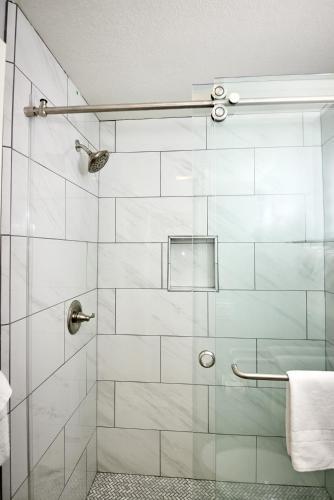 Apartamento St Anton Courtyard View 2-bedroom Condos With Two Oversized Jacuzzi Spas