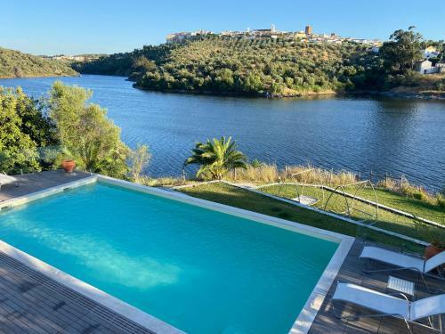 Bed & Breakfast Montes De Charme (al 6288)