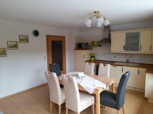 Apartamento Ferienwohnungen Herrmann