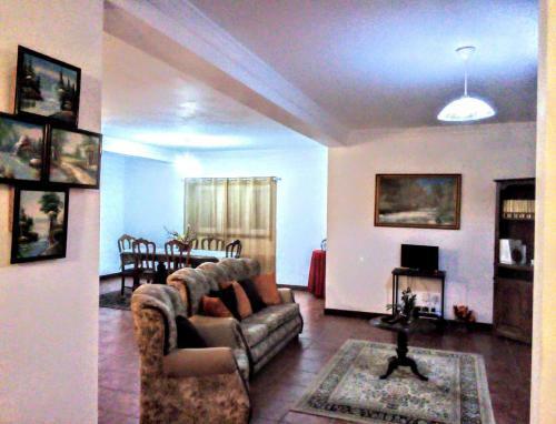 Bed & Breakfast Casa Vale Do Rio Ovil