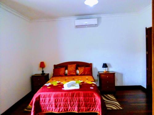Bed & Breakfast Casa Vale Do Rio Ovil