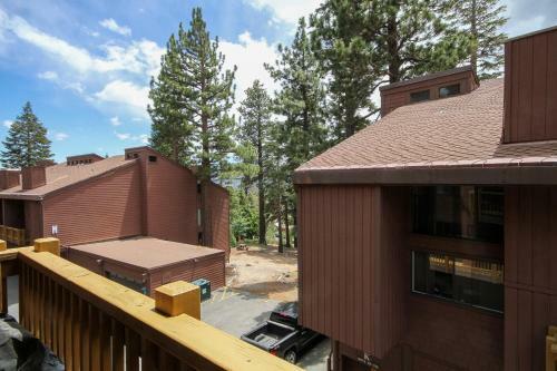 Mammoth Ski & Racquet Club #105 - Pet Friendly