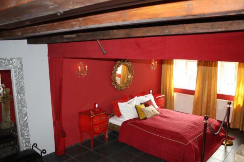 Elements Hotel