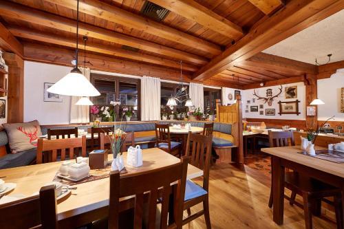 Hostal Olympiahaus