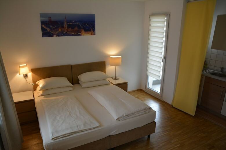 Hostal Hotel Lex Im Gartenhof