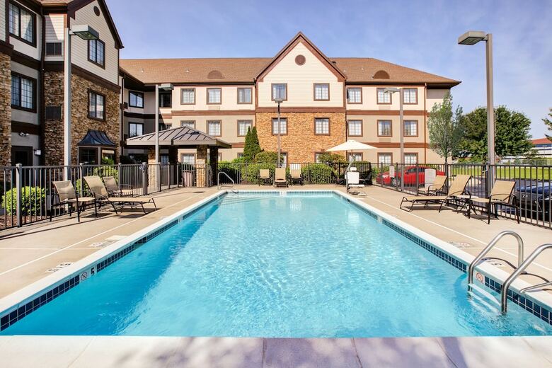 Hotel Staybridge Suites Louisville - East