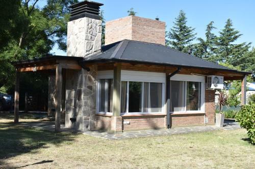 Lodge Caba�as Latitud 38.15