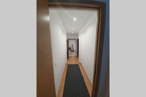 Apartamento Lovely 2-bedroom Flat With Free Parking
