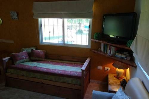 Confortable Caba�a Con Piscina A 10min de Aeropuerto