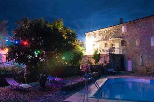 Bed & Breakfast Mas De La Garrigue