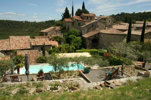 Bed & Breakfast La Seigneurie De Naves