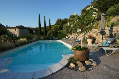 Bed & Breakfast La Seigneurie De Naves