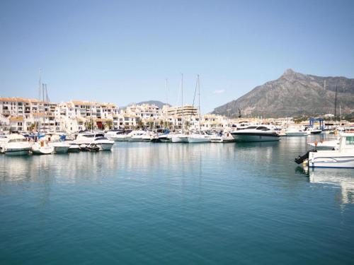 Apartment Nueva Andalucia 35 Spain