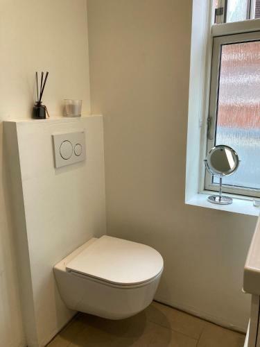 Apartamento Dejlig Lys Og Central Lejlighed T�t Ved Slotss�en