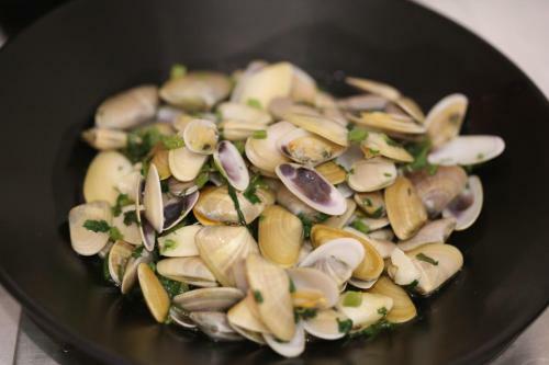 Lovely Golden Apartment