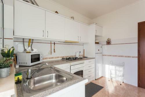 Home4u - Cosy Apartment With Fantastic Terrace
