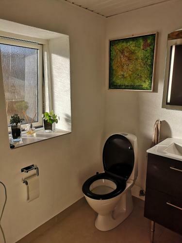 Hostal Commuter Room For One Or Two People