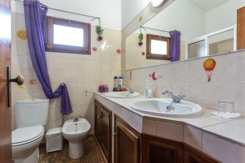 Typical Algarvian Family Home