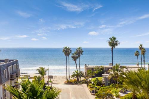 B301 - Seaclusion - On-the-sand