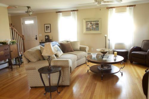 Bristol House Bed & Breakfast