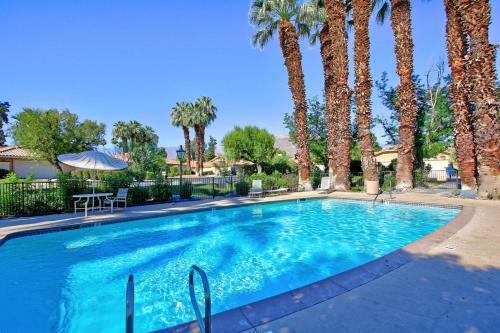 Private Getaway Villa Resort