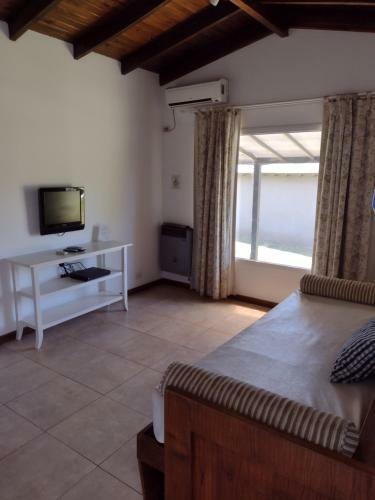 Abril Village