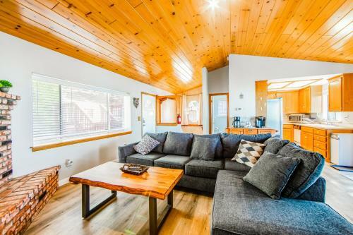 Valley View Retreat