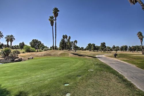 San Jacinto Country Club Home With Amenities!