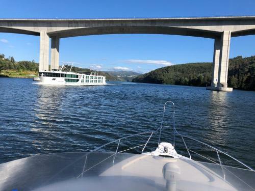 Aquadouro Yacht Radames - Sleep Boat Experience