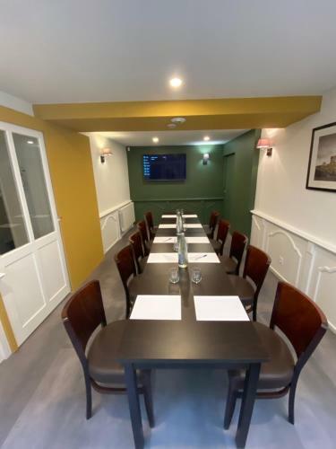 Hotel H�tel Au Grand Duquesne