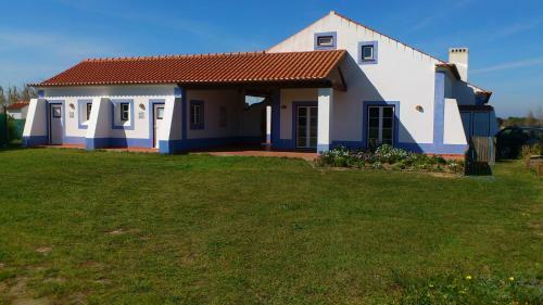 Hostal Monte Sol'ar Do Farol By Stay In Alentejo