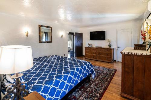 Prime Location Three Bedroom Beautiful Villa