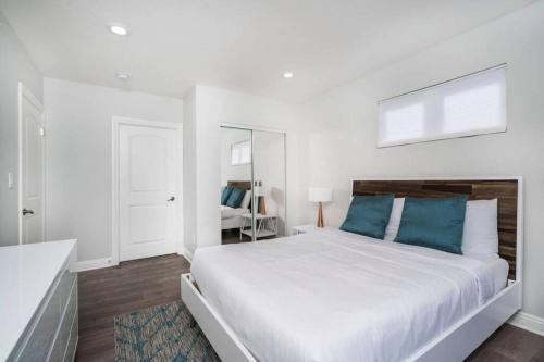 Apartamento Stay Gia Chic Modern 3br Townhome Silver Lake/echo Park C