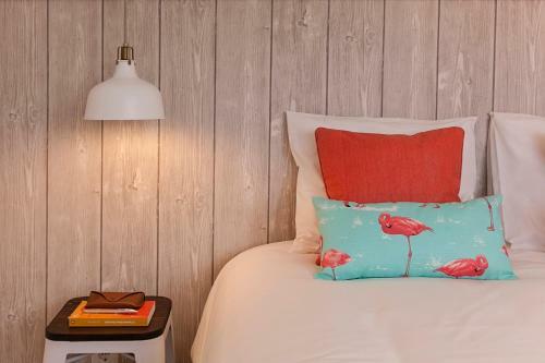 Mare Cheia ( High Tide) Beach And Surf Apartments -1st