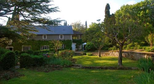 Bed & Breakfast Domaine Le Peyrou