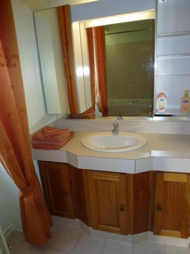 Bed & Breakfast Domaine Le Peyrou