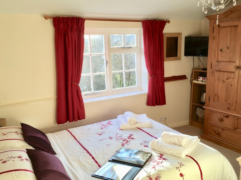 Hostal Plumpton Court