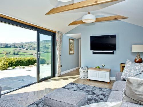 Woodland View Lodge
