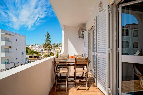 Apartamento 2m - Praia Do Carvoeiro