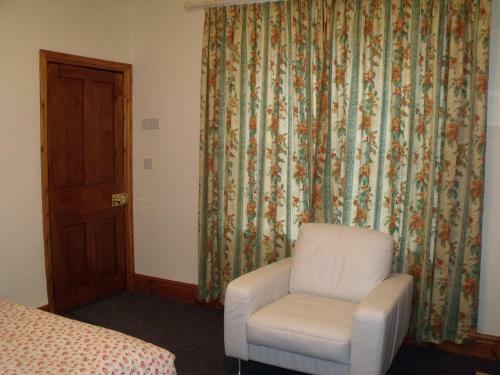 Hostal Cosy Ground Floor Disabled Friendly Room In Farm House