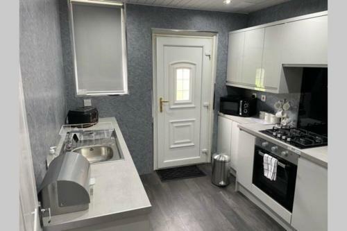 Apartamento Beautiful Two Bedroom Flat By The Loch