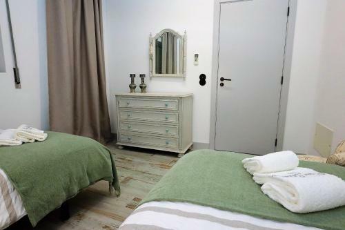 Apartamentos Beco Dos Quartinhos - Free Wifi - Netflix - By Bedzy