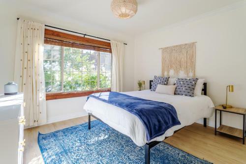 Cozy Modern Home In Sherman Oaks - Production Ok
