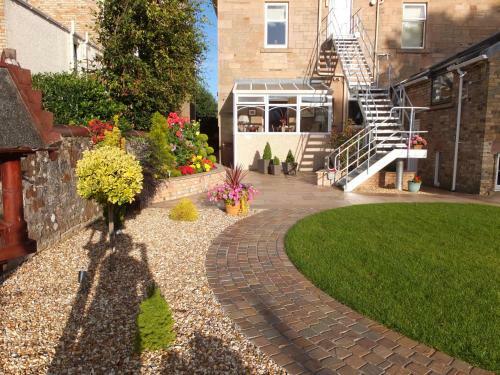 Hostal Inverlea Guest House