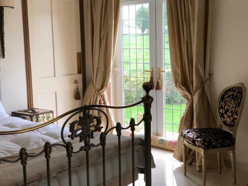 Bed & Breakfast Retreat At The Knowe Auchincruive Estate